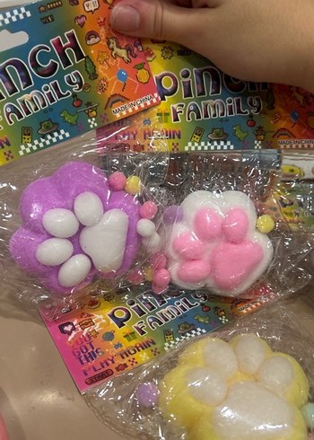 Renkli Kedi Pençe Oyuncakları