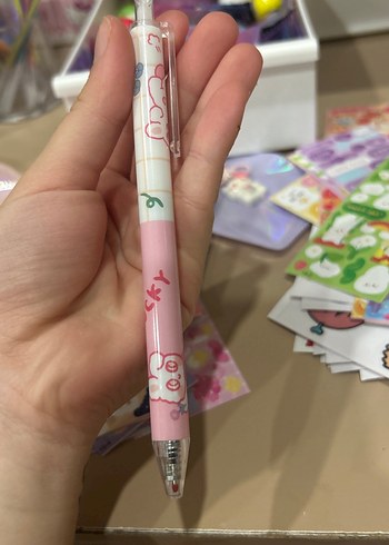 Pembe Pastel Tasarımlı Tükenmez Kalem