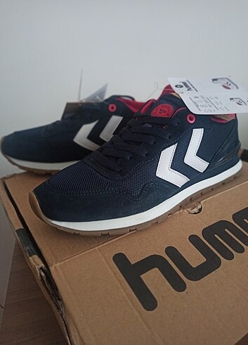 Orijinal Hummel spor ayakkabı 
