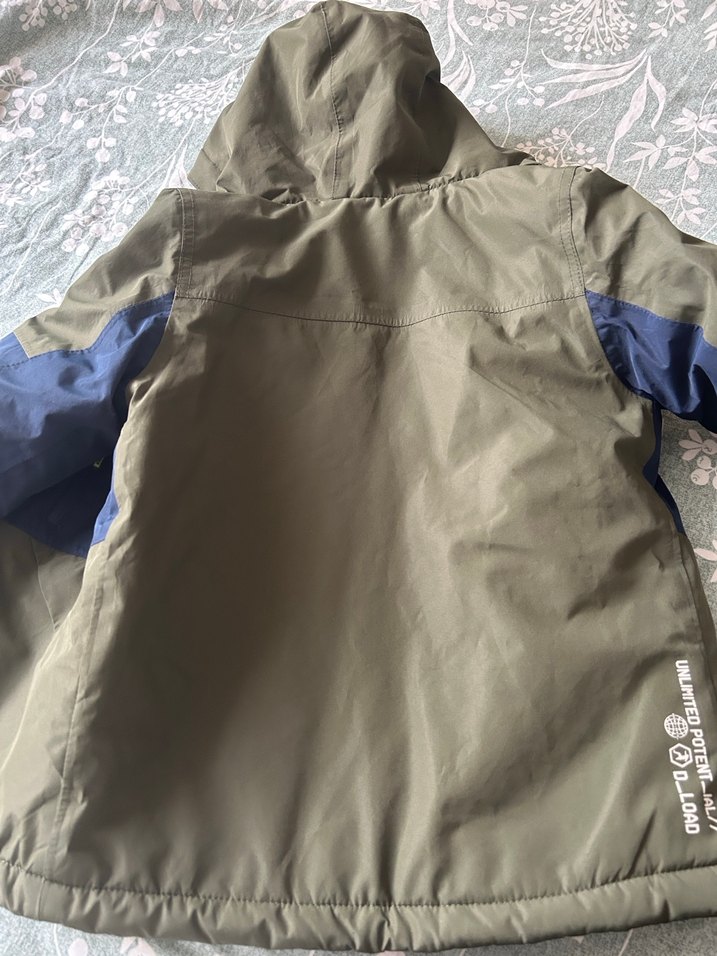 Erkek Çocuk Kapüşonlu Fermuarlı Mont - Görsel 2