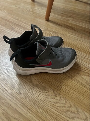 28 Beden Nike ayakkabı