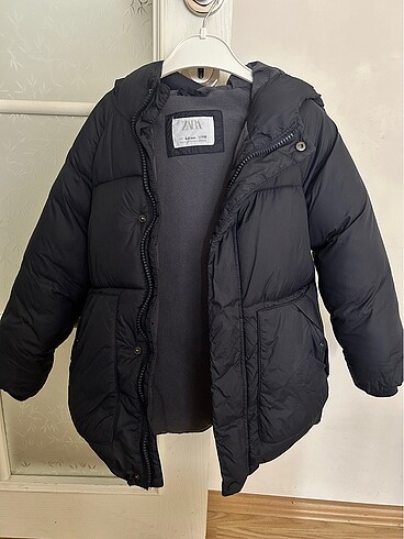 Zara mont