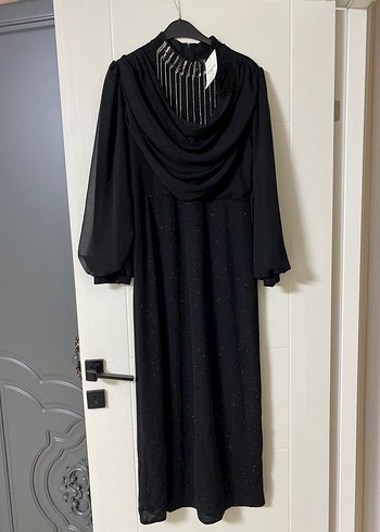 Uzun Siyah Gotik Drapeli Kadın Elbise