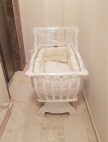 Diğer Bebek beşiği
