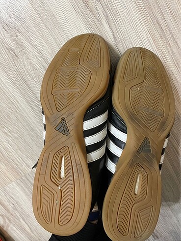 43 Beden Adidas 11Questra INdoor