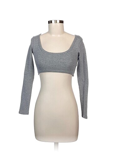 Zara Bluz %70 İndirimli.