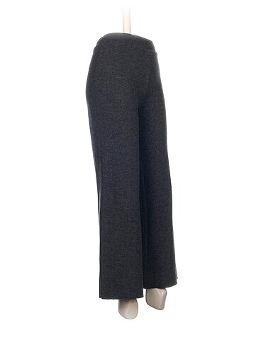 Zara Zara Düz Kesim %70 İndirimli.