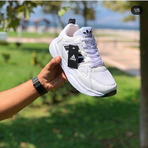 ADIDAS 43 beyaz