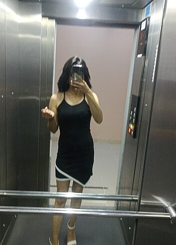Siyah elbise