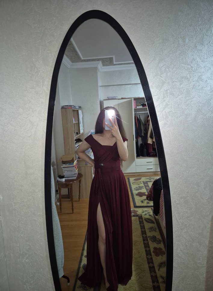 Bordo V Yaka Drapeli uzuni Abiye Elbise - Görsel 2