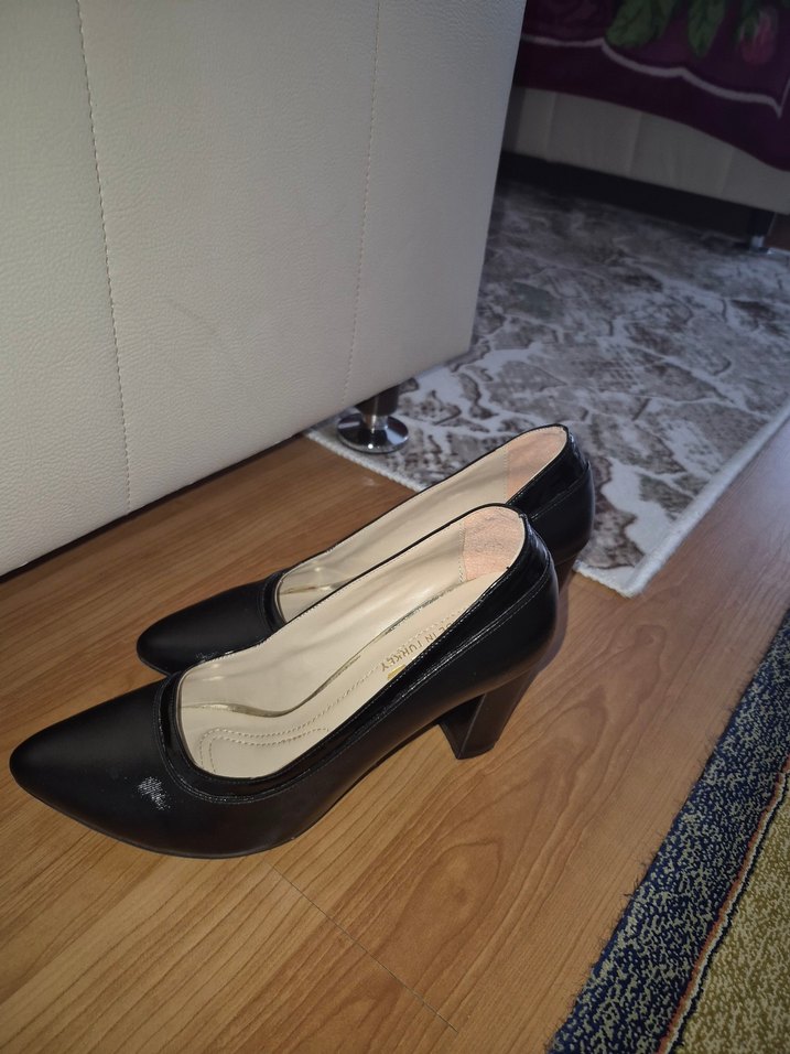 Kadın Siyah Modern Klasik Topuklu Ayakkabı - Görsel 4