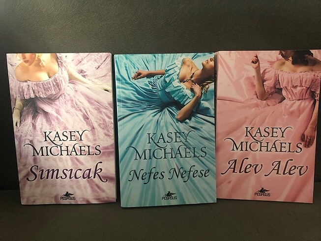 Kasey Michaels 3 kitap