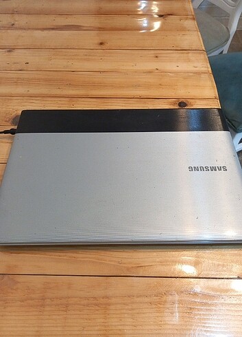 Samsung laptop RV 511
