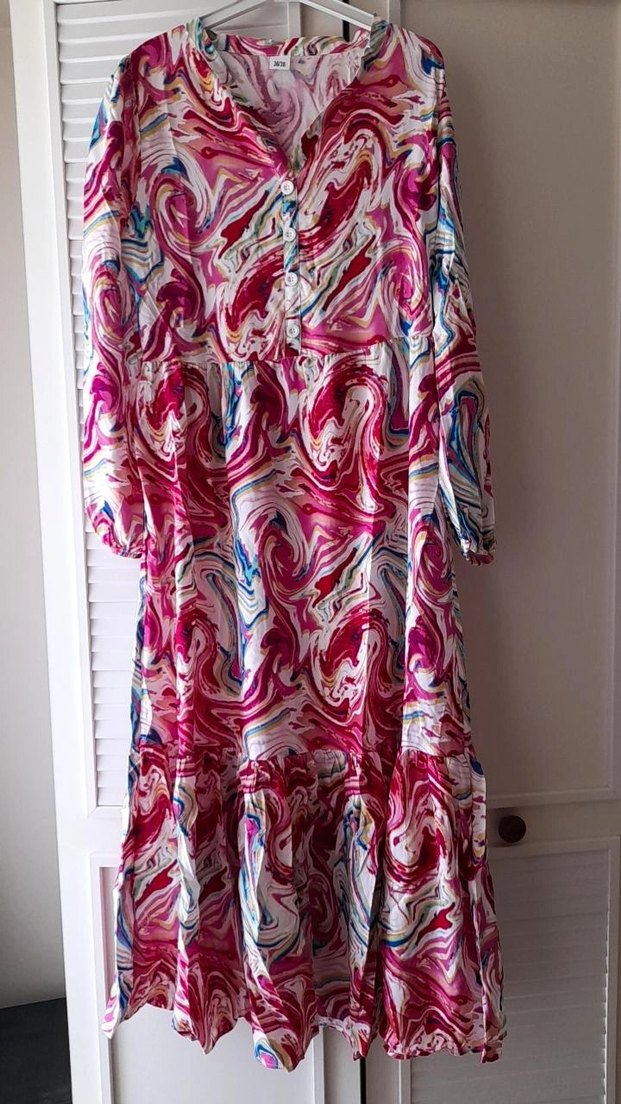 Pembe Desenli Viskon Elbise - Görsel 3