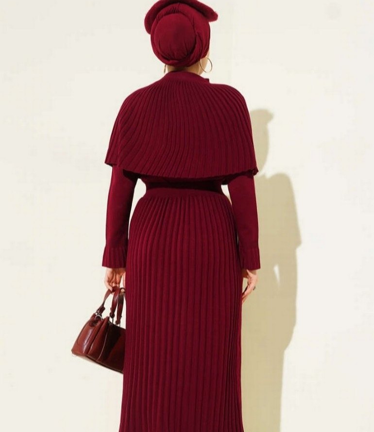 Tesettür Triko Elbise - Görsel 3