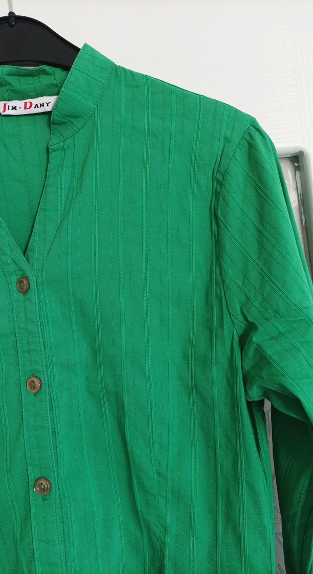 Yeşil Düğmeli Uzun Kollu Keten Gömlek - Görsel 2