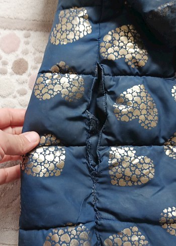 Kız Çocuk Lacivert Desenli Kapüşonlu Kaban - Görsel 3