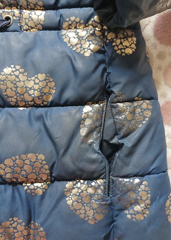 Kız Çocuk Lacivert Desenli Kapüşonlu Kaban - Görsel 4