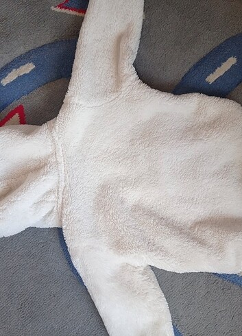 H&M Unisex beyaz bebek peluş ceket