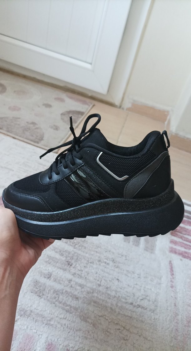 Siyah simli çocuk yada kadın Spor ayakkabı - Görsel 4