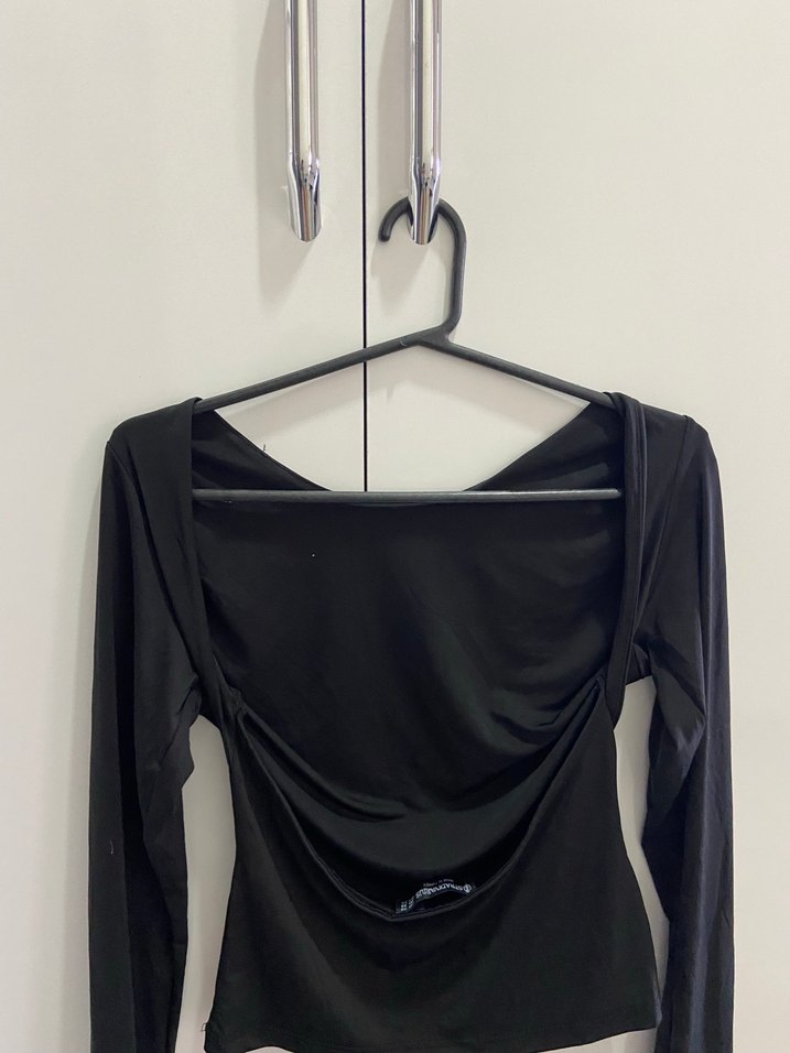 Stradivarius sırt dekolteli bluz - Görsel 5