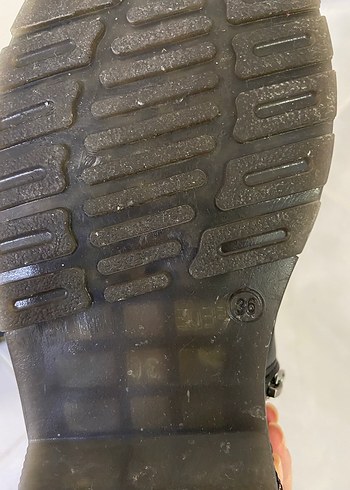 Marjin Siyah Deri Bağcıklı bot - Görsel 7