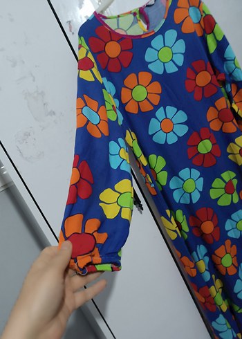 Çiçek Desenli Renkli Uzun Kadın Elbise - Görsel 3