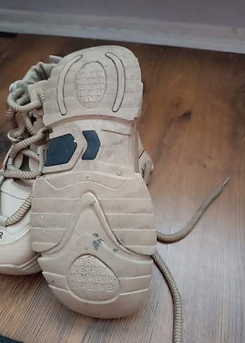 Bej Düz Renk Bağcıklı Spor Ayakkabı - Görsel 4