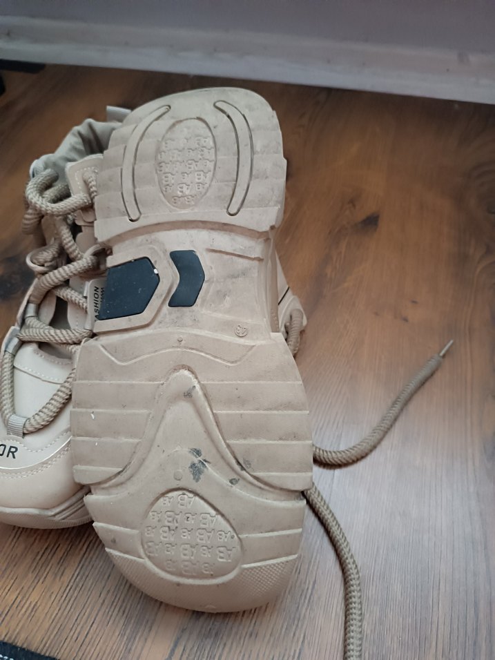 Bej Düz Renk Bağcıklı Spor Ayakkabı - Görsel 4