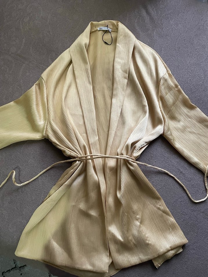 Bej Saten Midi Kadın Kimono Zara viral - Görsel 3