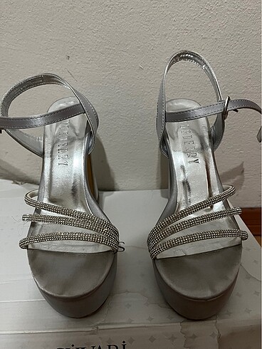 Diğer 13 cm gümüş renk platform ayakkabı