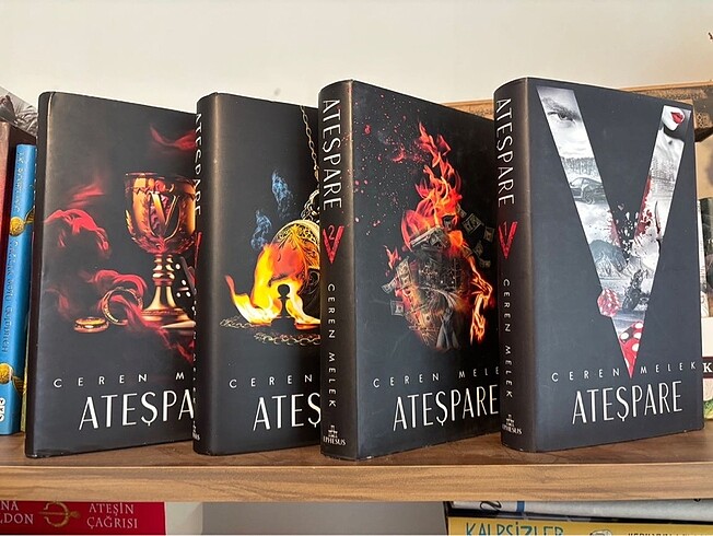 Ateşpare Serisi - Ceren Melek İlk 4 kitap