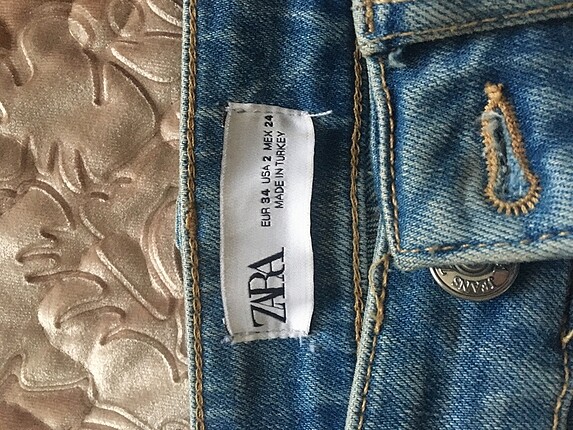 34 Beden mavi Renk Zara jean