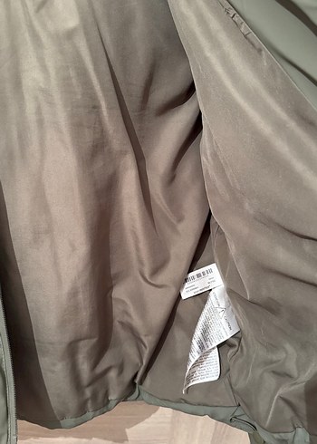 Zara Kapüşonlu Kadın Mont - Görsel 4