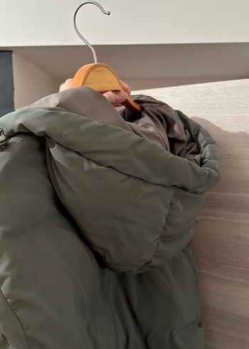 Zara Kapüşonlu Kadın Mont - Görsel 5