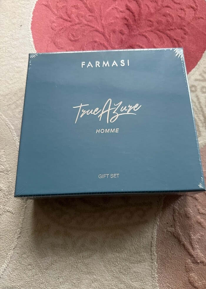True Azure  erkek parfüm seti 50 ml Farmasi - Görsel 5