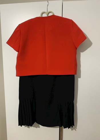 Kısa Kırmızı Kadın Ceket, Kısa Kollu, Pilili - Görsel 9