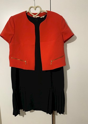 Kısa Kırmızı Kadın Ceket, Kısa Kollu, Pilili - Görsel 2