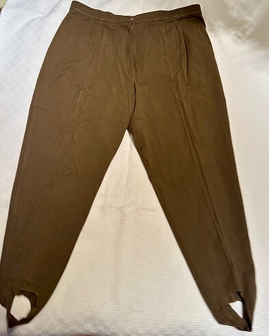 Haki Kumaş Pantolon, Şık & Rahat (Az Kullanılmış) - Görsel 3