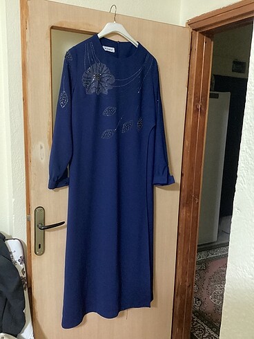 44 Beden Bayan abiye