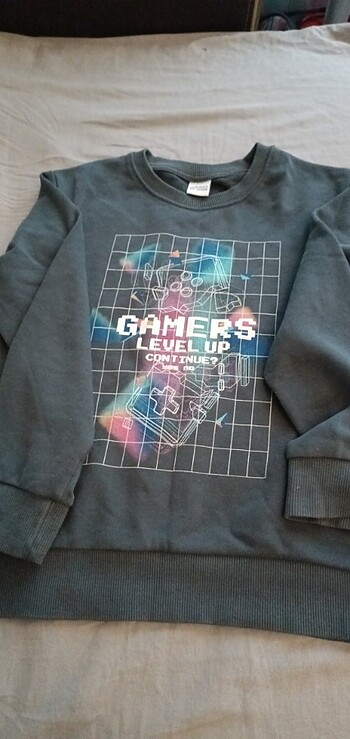 Sweatshirt 