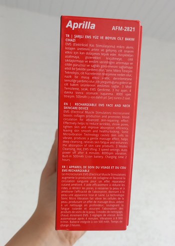  Beden Aprilla EMS Yüz ve Boyun Temizleme Cihazı