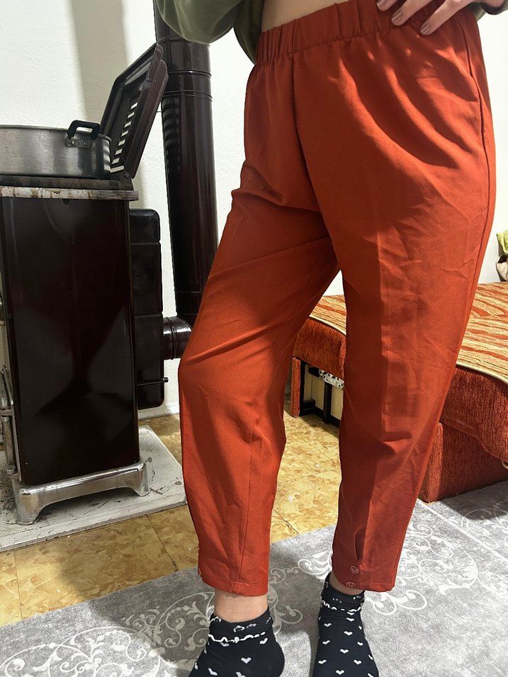 Kadın Parlak Kahverengi Saten Kumaş Pantolon - Görsel 4