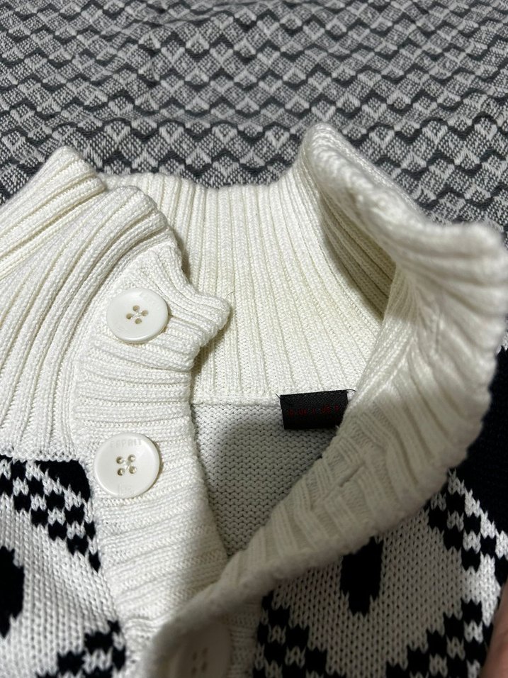 Uzun Kollu Beyaz Yüksek Yakalı Triko Kazak - Görsel 2