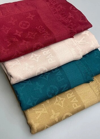 Louis Vuitton şal 