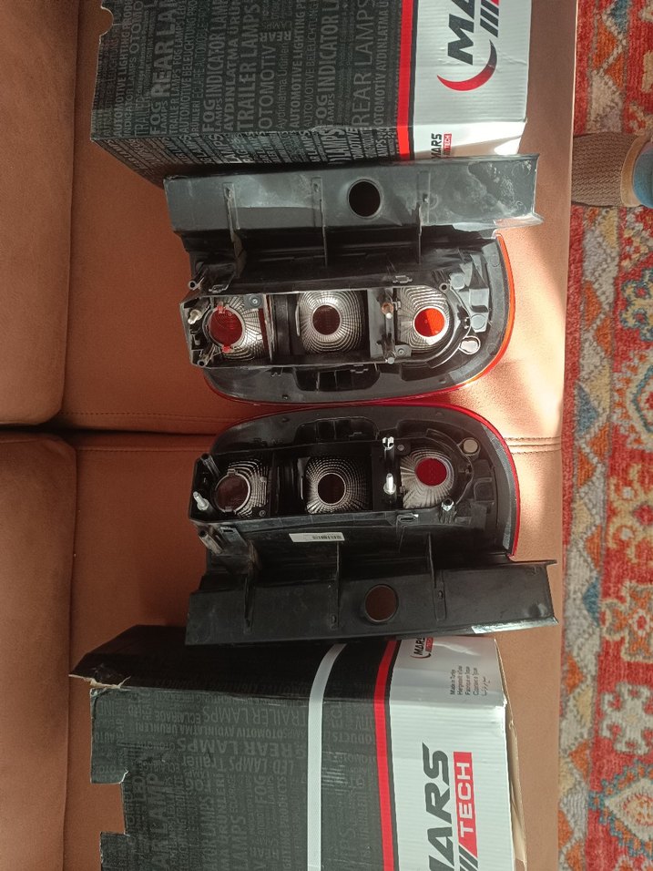 DUSTER ARKA STOP LAMBA TKM. - Görsel 4