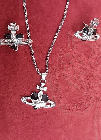 Siyah taşlı Satürn set[KOLYE KALMADI ALMAYINIZ]
