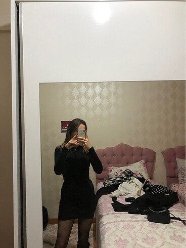 s Beden Siyah mini elbise