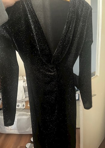 Siyah Drapeli V Yakalı Midi Elbise - Görsel 3