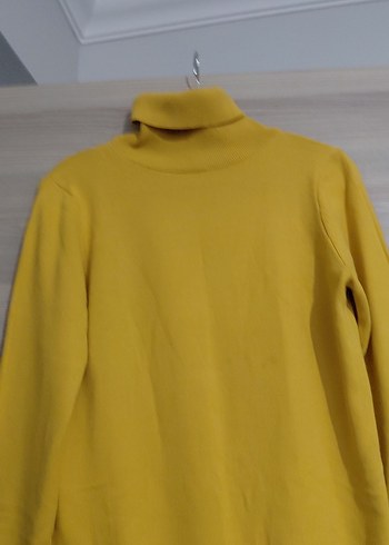 Kadın Sarı Boğazlı İnce Triko Kazak - Görsel 2